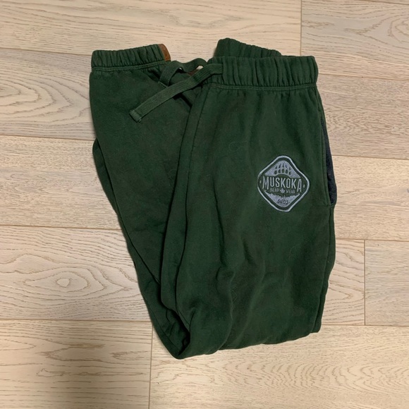 Green Medium Muskoka Bearwear Sweats - Picture 2 of 4